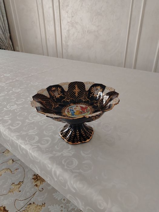 Фруктовница, ваза менажница