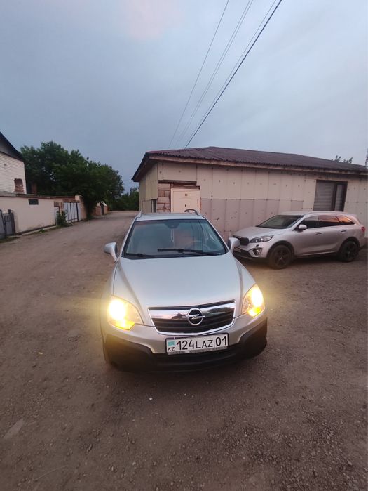 Опель Антара продам