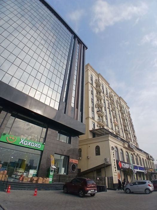 Сдаётся  3х квартира с терассой посуточно в центрегорода!!