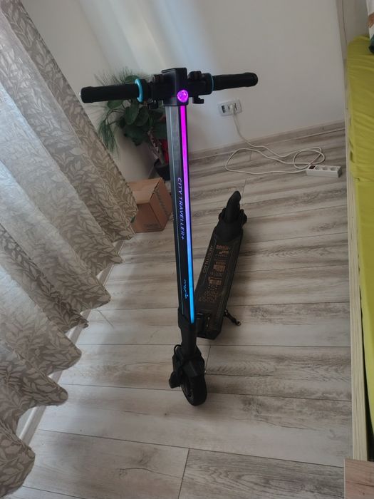 Vând trotinetă electrică Myria City Traveller, în stare foarte bună, p