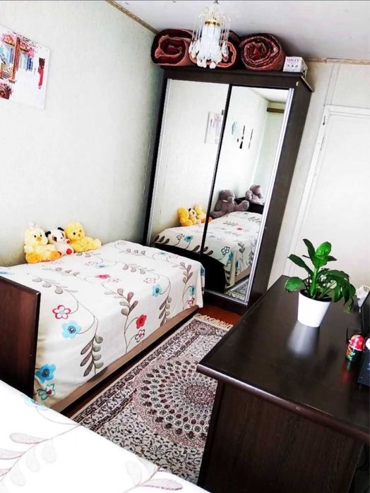 Чилонзор 24 кв 2/5/5 средни ремонт разденли 45 кв метир кафе гиждивон