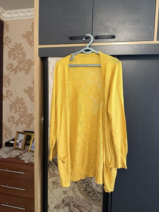 Вещи женские б/у пару раз