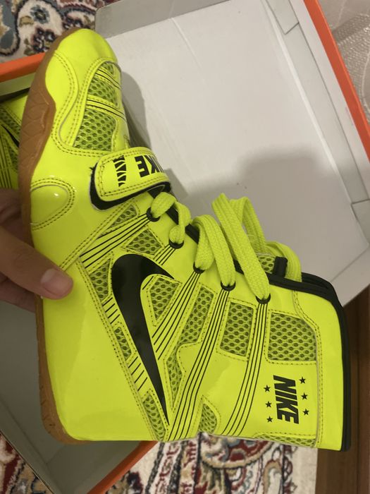 Продаю боксерки новый