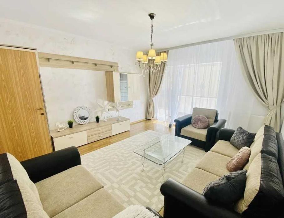 Дава се под наем Двустаен апартамент в Пловдив, Център - 65 кв.м за 280.5 € - Снимка #2