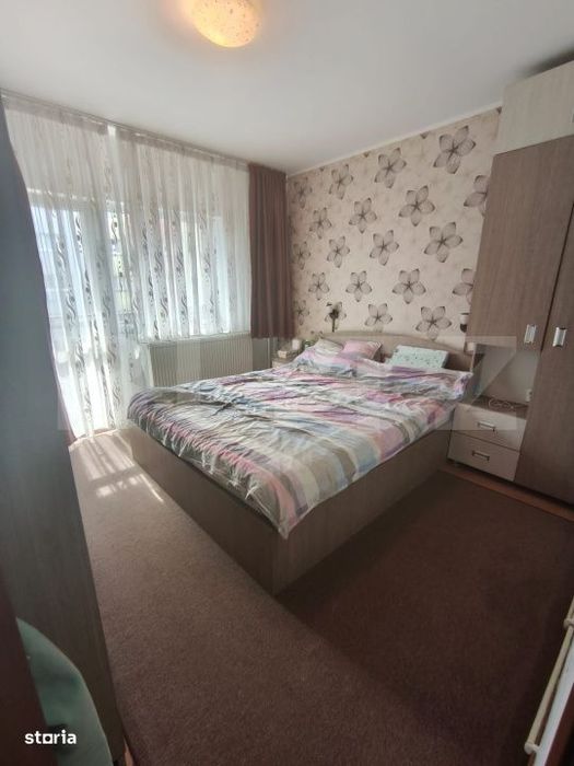 Apartament 3 camere | Etaj intermediar | 2 balcoane | Zona premium –