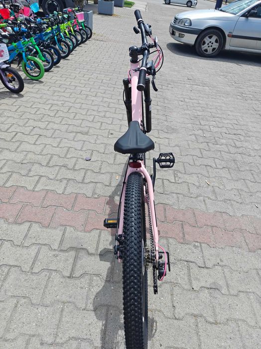 X Алуминиев велосипед 26" ZENITH розов