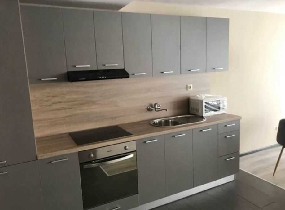 Тристаен, Белите брези