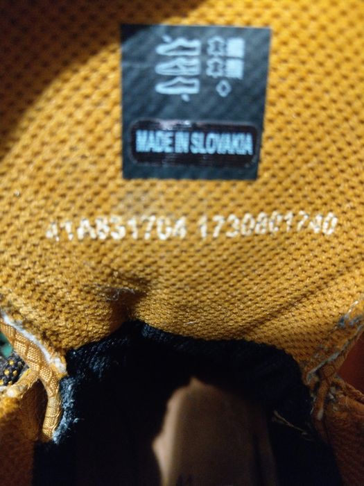 Резервирани.Ecco Track Gore-tex. 42нм. 27,0см.