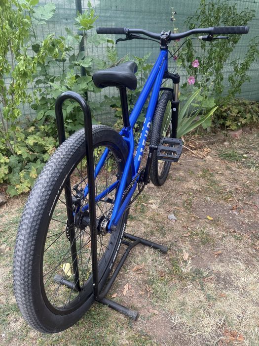 Алум. велосипед хидравл.спирачка dirt jump RADIO RBC.