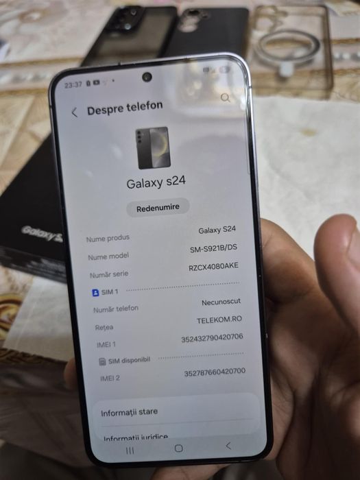 Vand samsung s24 128gb este impecabil