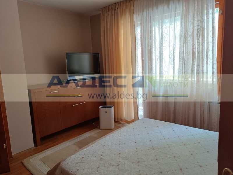 Дава се под наем Тристаен апартамент в София, Редута - 136 кв.м за 850 € - Снимка #6