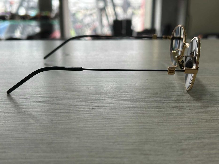 Дамски слънчеви очила GIVENCHY GV40107U