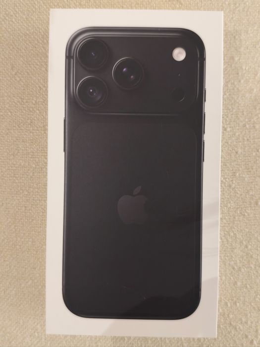 iPhone 18 pro 256 black