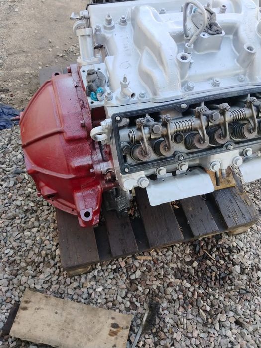 Продам двигатель на ЗИЛ