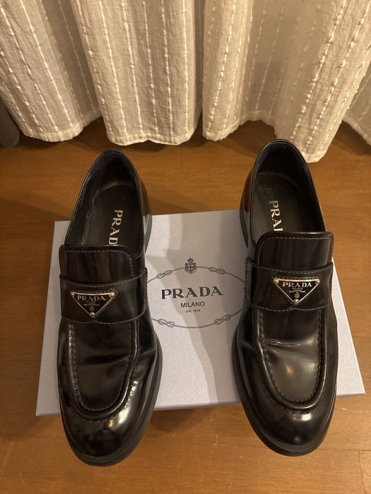Prada loafers - размер 40