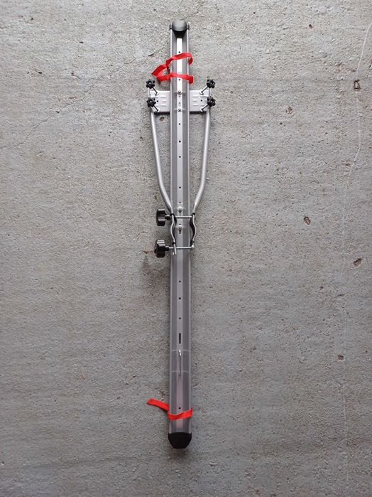 Suport bicicleta Menabo Huggy Lock cu prindere pe bare transversale