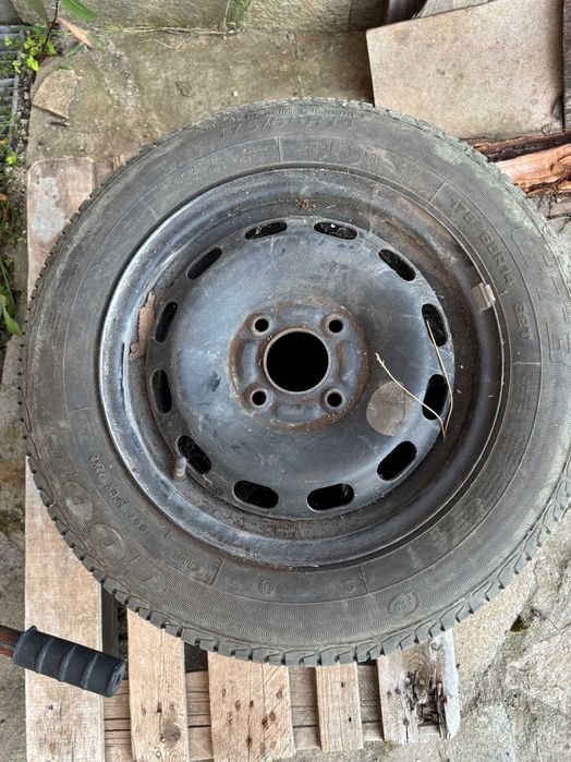 Продавам запазени гуми на ниска цена