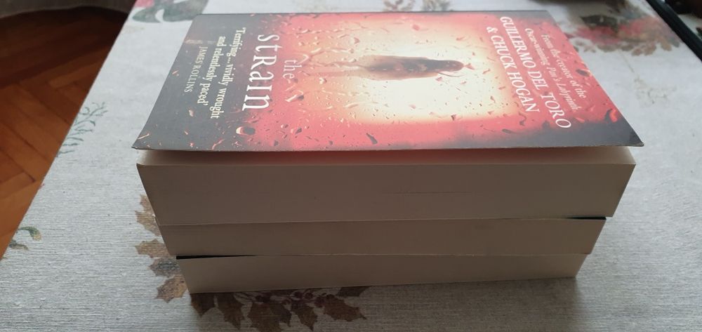 Molima The Strain de Guillermo del Toro & Chuck Hogan horror fantasy