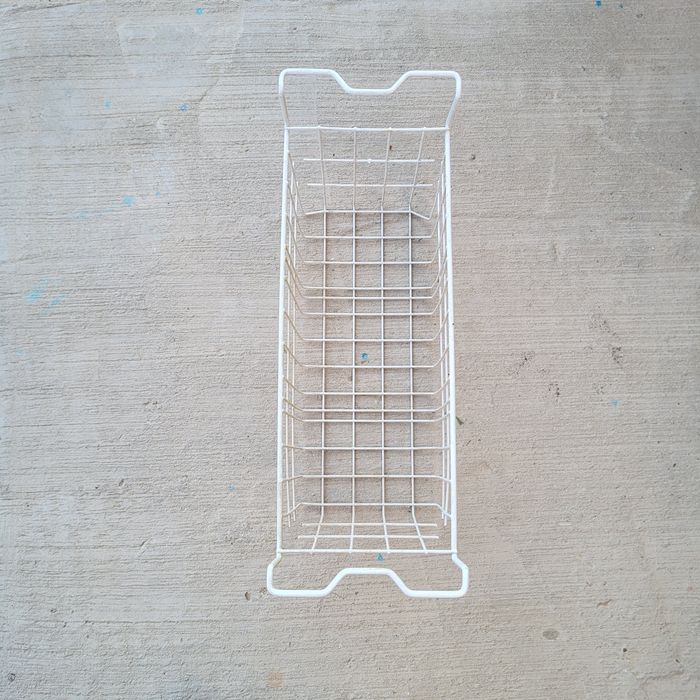 Холодилник сетка продаётся