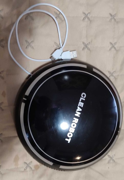 Малък робот за почистване