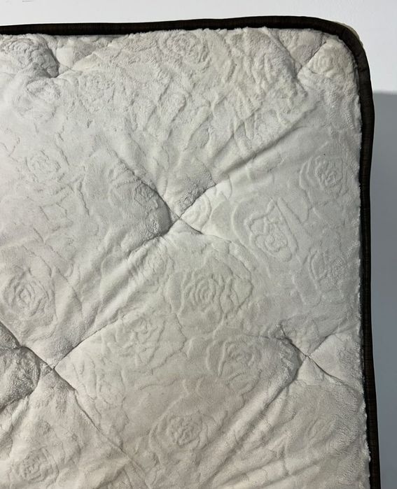 Mobexpert New York Saltea cu Arcuri și Spumă; Saltea 180X200 cm