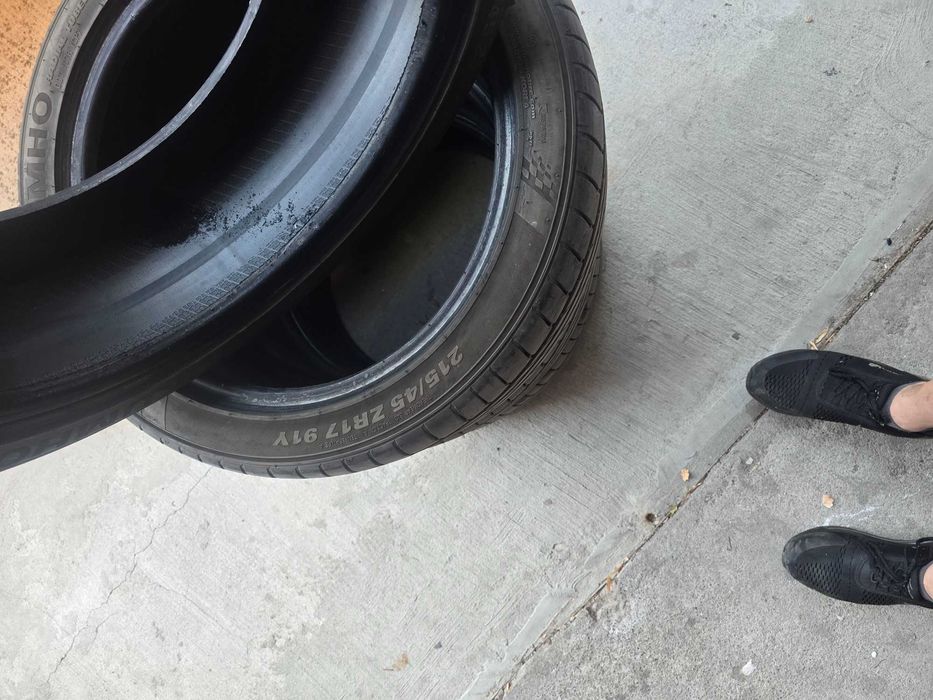 Kumho 215.45.17 летни гуми