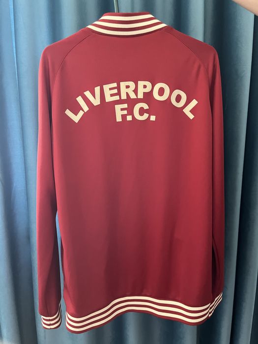 Футбольная форма (кофта) FC Liverpool