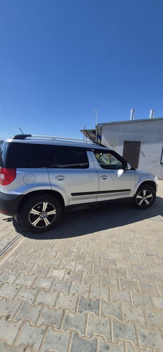 Автомобиль Шкода Ети
