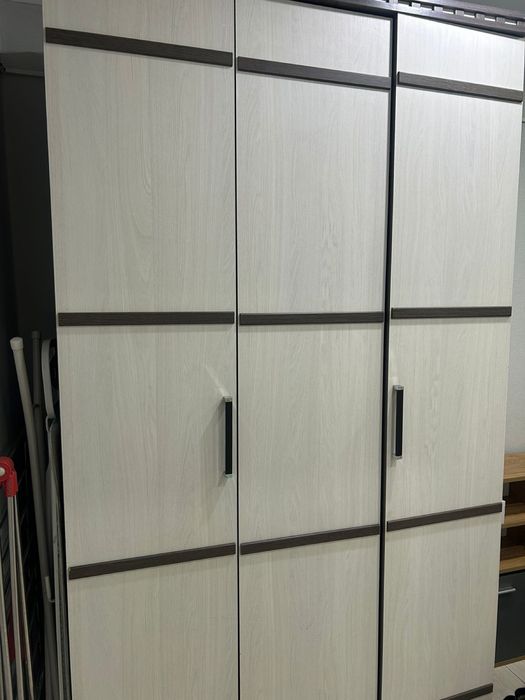 белый шкаф для спальни