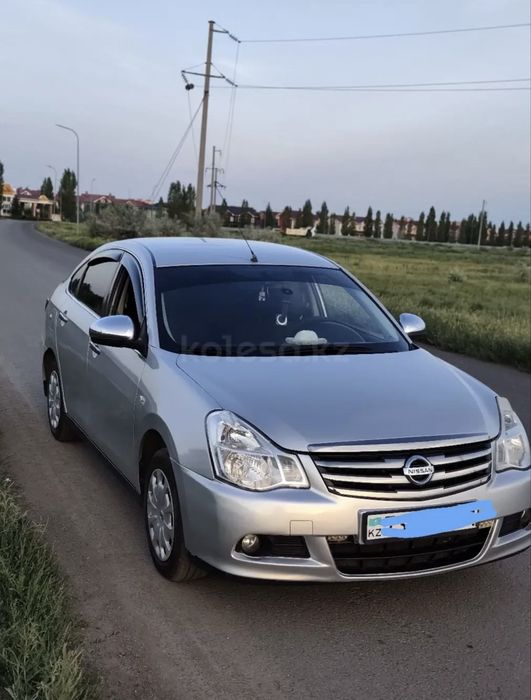 Nissan almera 2014