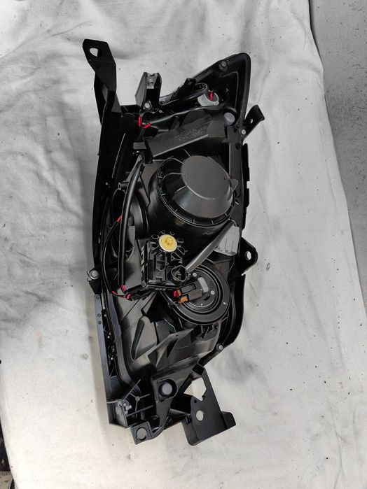 Оригинален НОВ фар  Субару Импреза   Subaru Impreza  2007-2014