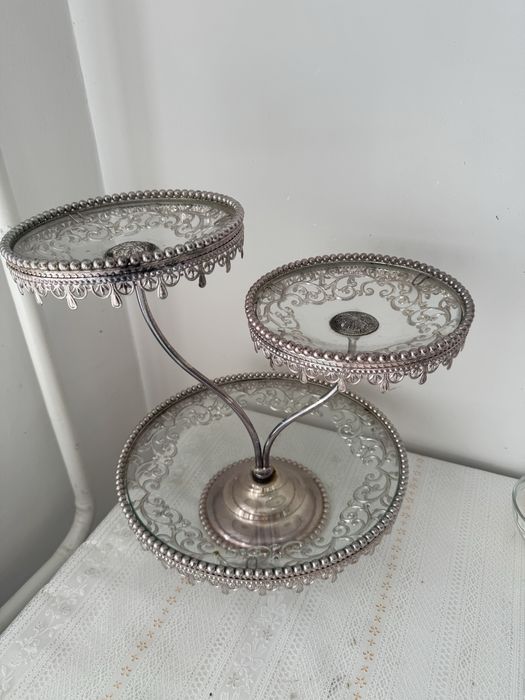 Посуда для чайного стола