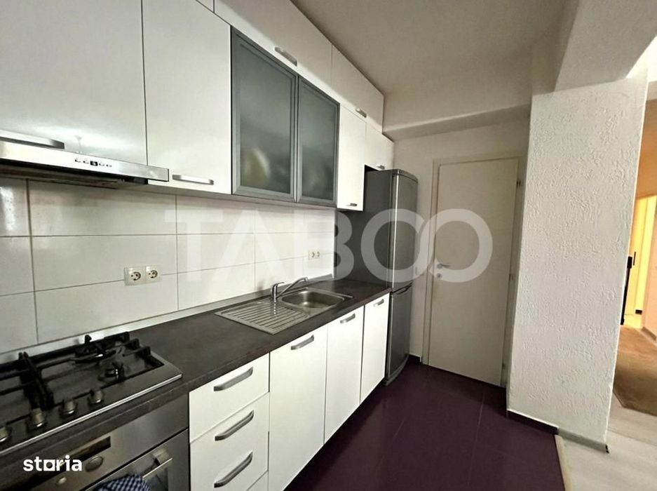 Apartament de vanzare 68mp 3 camere 2 balcoane parcare Doamna Stanca