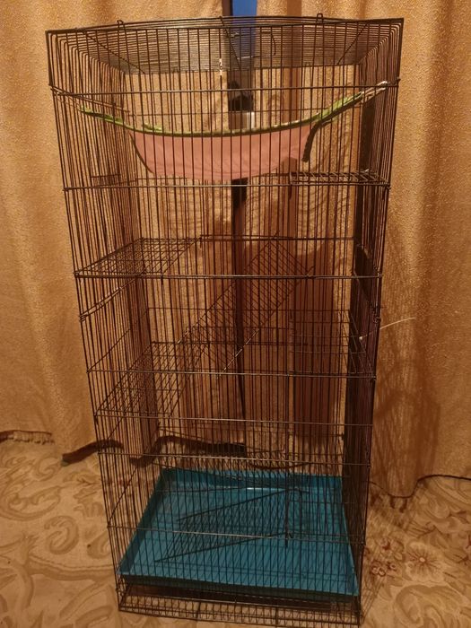 Продам клетку для шиншиллы