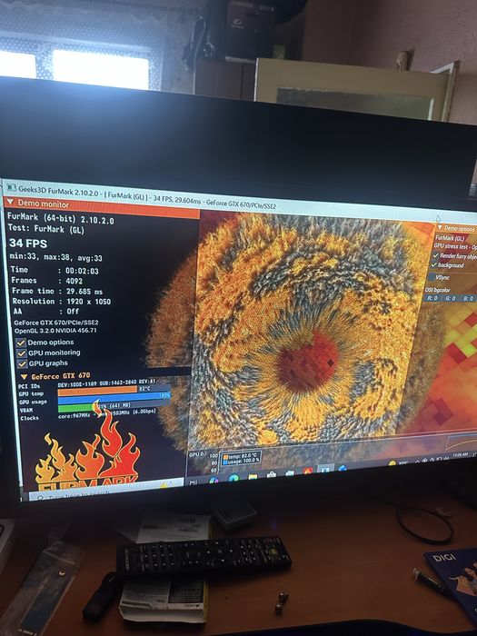 Componente pc  sursă650w placa de bază hard carcasă