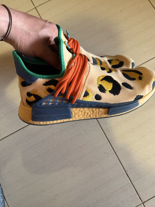 Маратонки Adidas Pharrell Williams