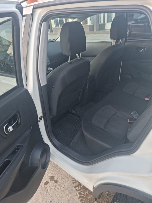 Vând Nissan Qashqai J10 2.0 150 cp. Variante  Platformă,Autoturisme