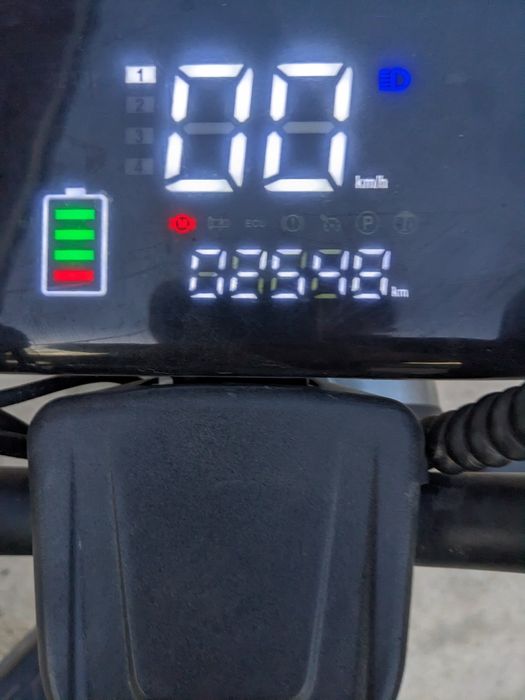 Skuter Demansh  Elektron