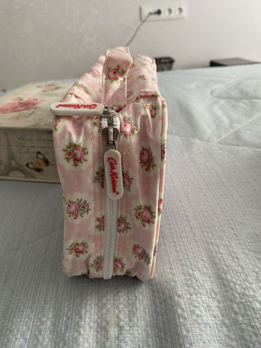 Продам шкатулки и косметички