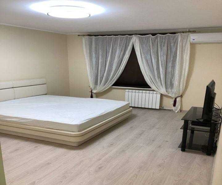 Сдаю 1 ком квартиру 3/5 ул. Новомосковская стадион Старт P6