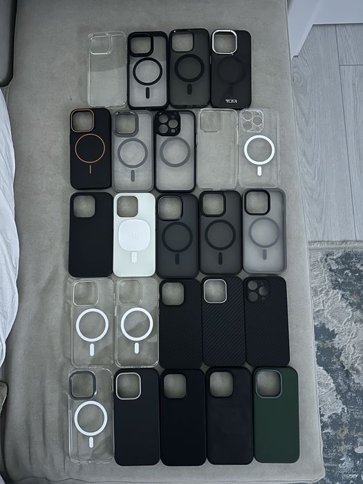 Huse originale  iphone 14 pro 50lei