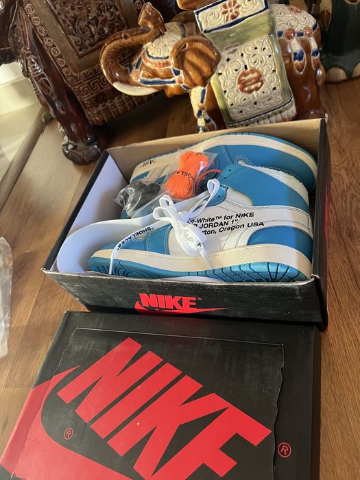Adidasi Jordan 1 x Off White