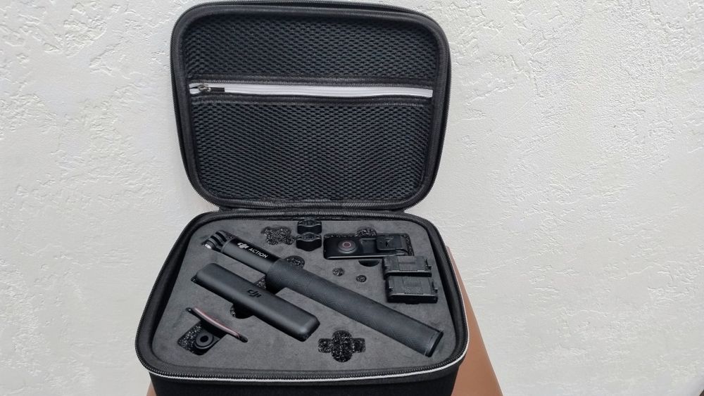 DJI Osmo Action 4 Adventure Combo