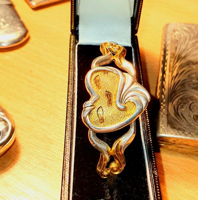 Cadou unic, brățară din argint cu aur! Brooks & Bentley.