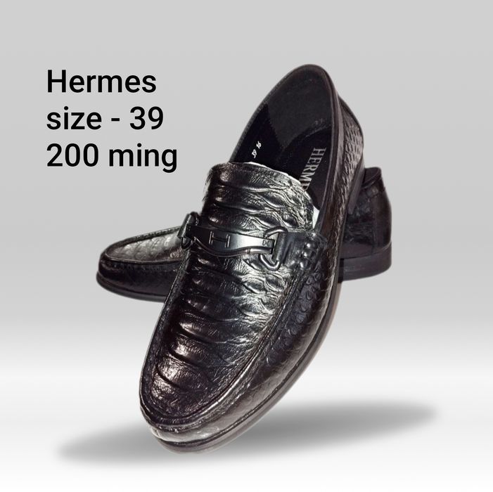 Kastyum shim erkaklar uchun yangi arzon