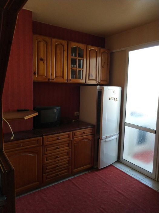 От собственик - Продавам четиристаен апартамент