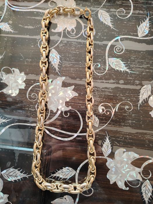 Златен     ланец