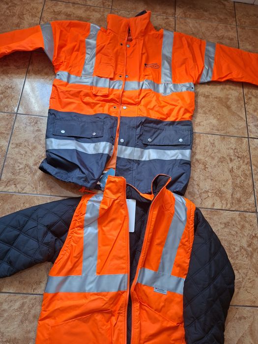 Geaca reflectorizanta 3. În 1