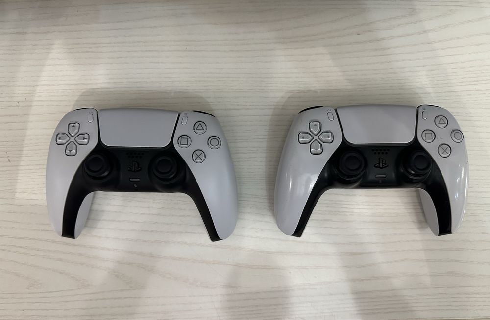PlayStation 5 Slim 1 TB с дисководом и 2 Dualsense