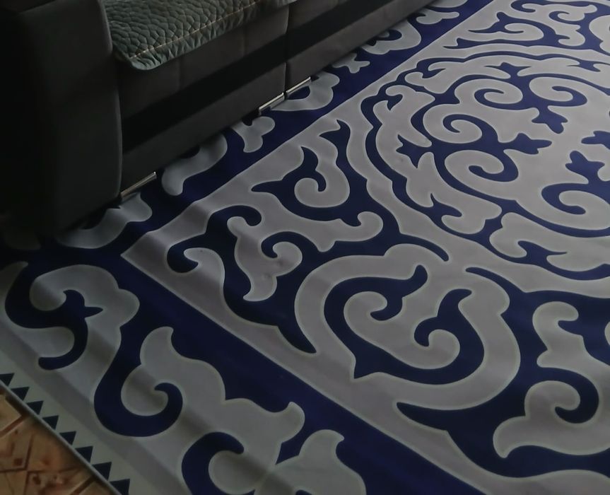 Продам 2 ковра за 10 тысяч